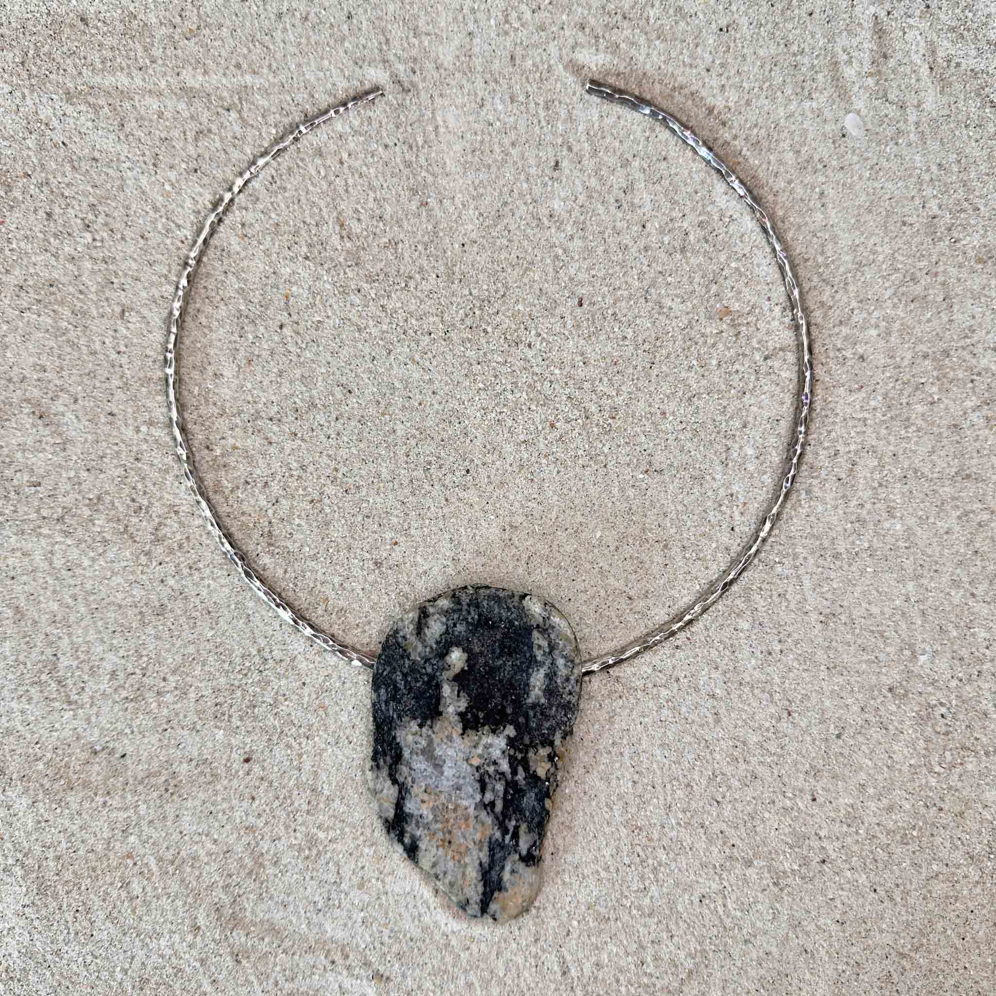 Tidal Necklace