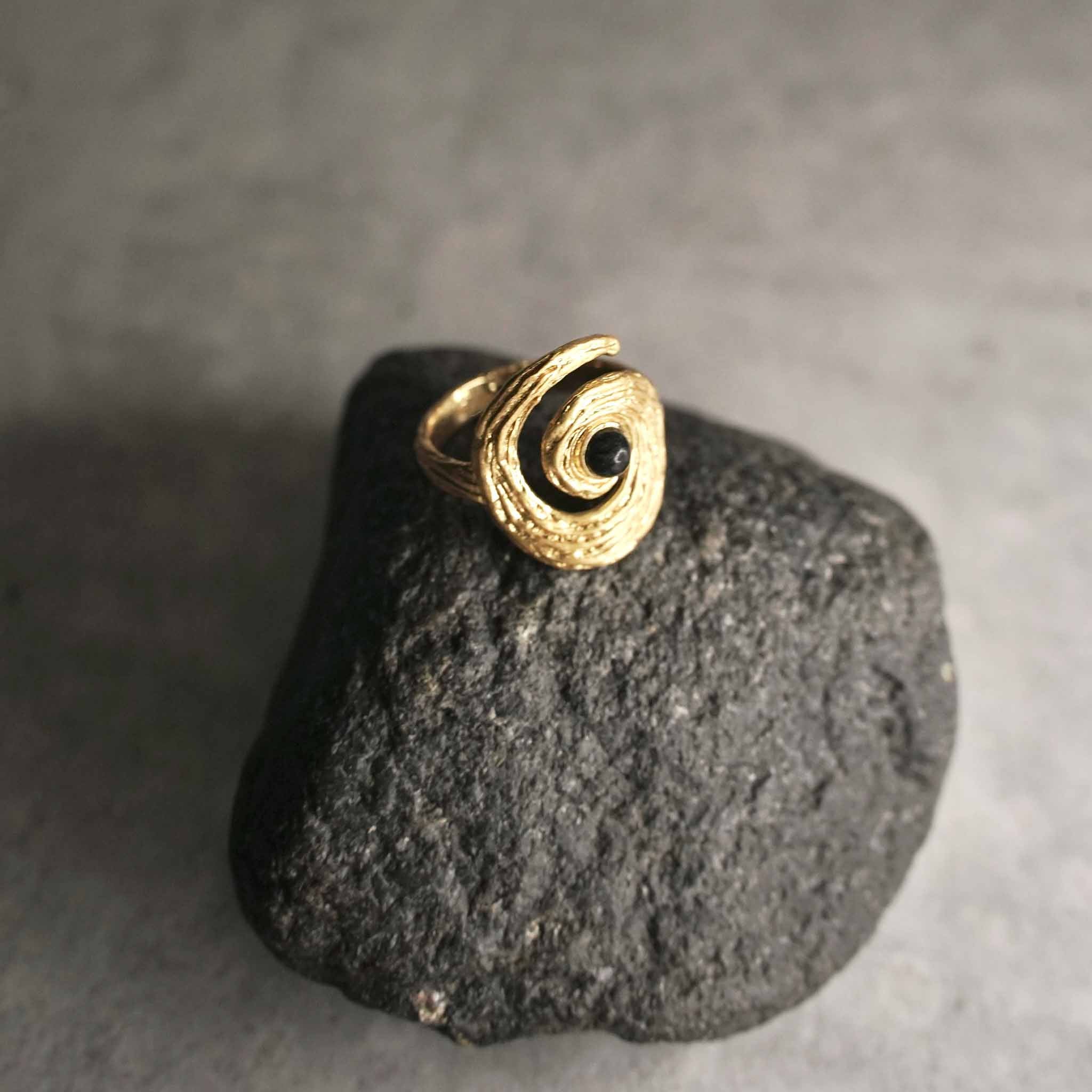 Ripple Twirl Ring